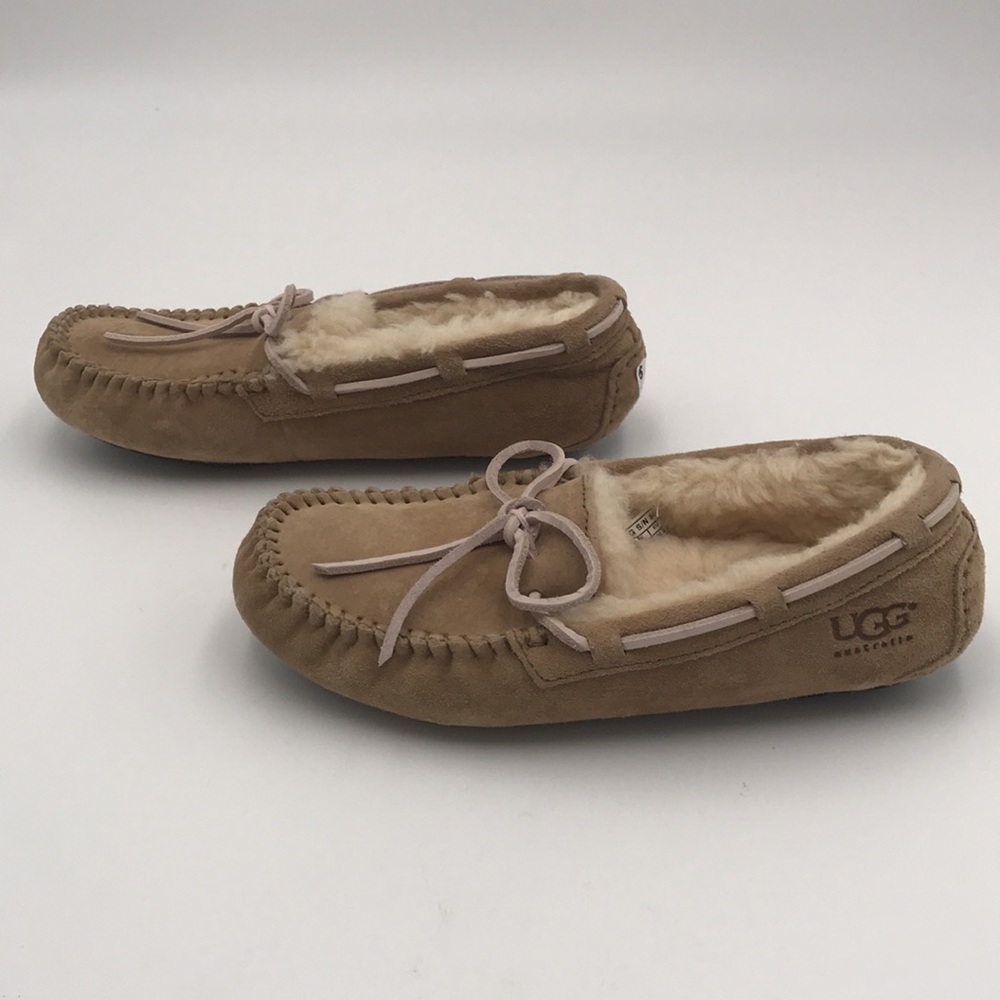 UGG Dakota Suede Slippers (youth size 5) - Picture 3 of 8